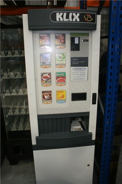 Klix 400 drinks machine